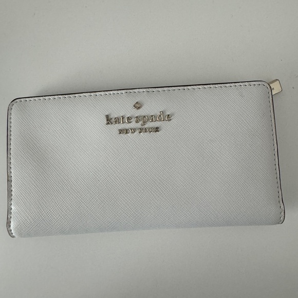 KATE SPADE WALLET - Picture 1 of 3